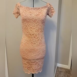 Forever 21 Pink Off-Shoulder Bodycon Dress